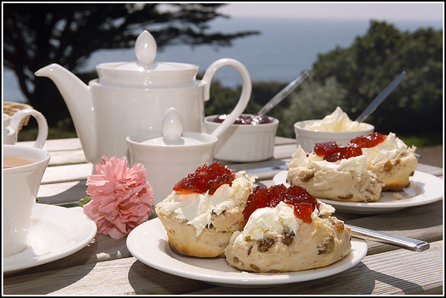  Cream tea