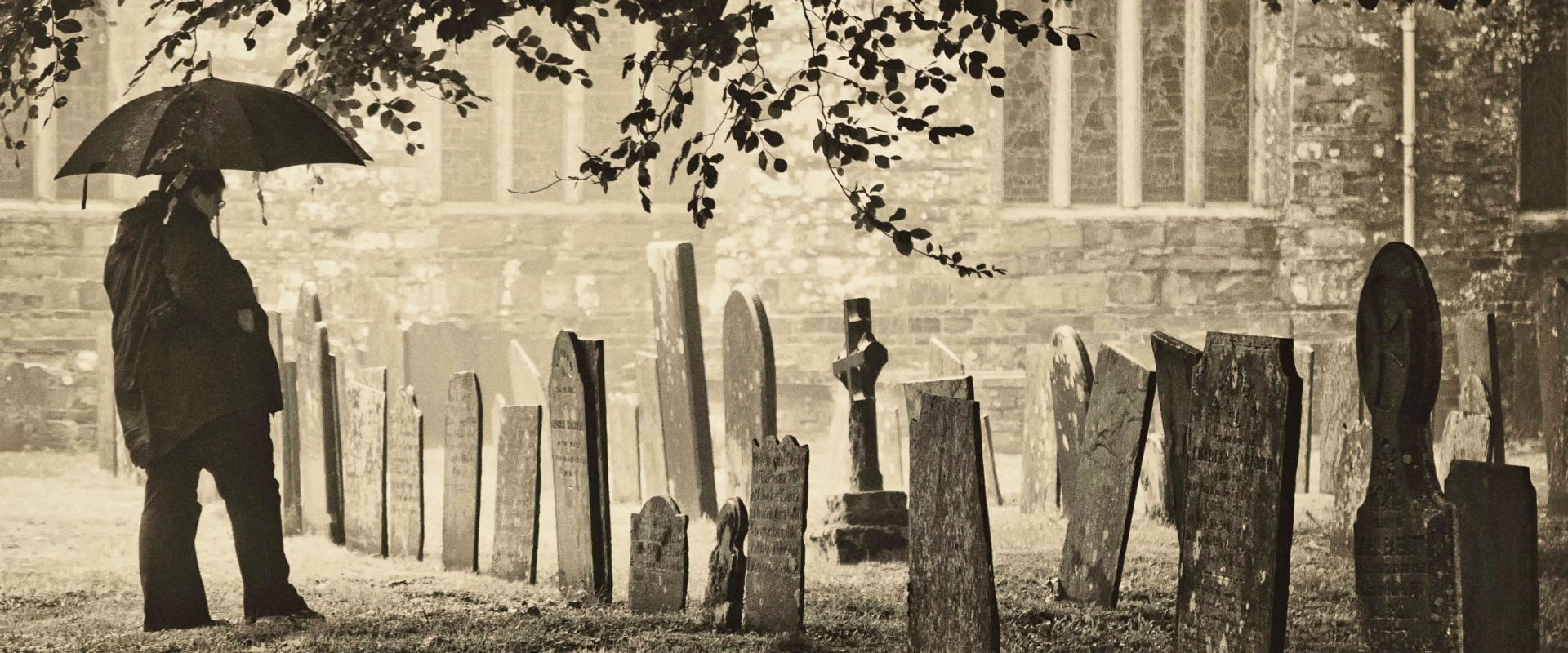 Previous guest at her ancestor's grave