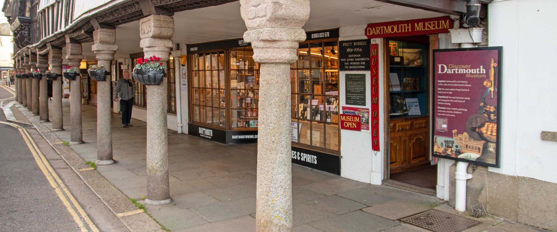 The Butterwalk and museum in Dartmouth