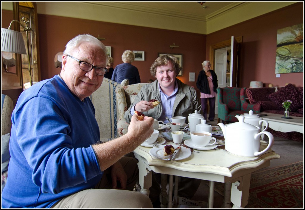 Devonshire-Cream-Tea-First-Taste