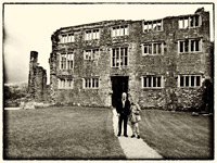 Ghost tours Berry Pommeroy Castle