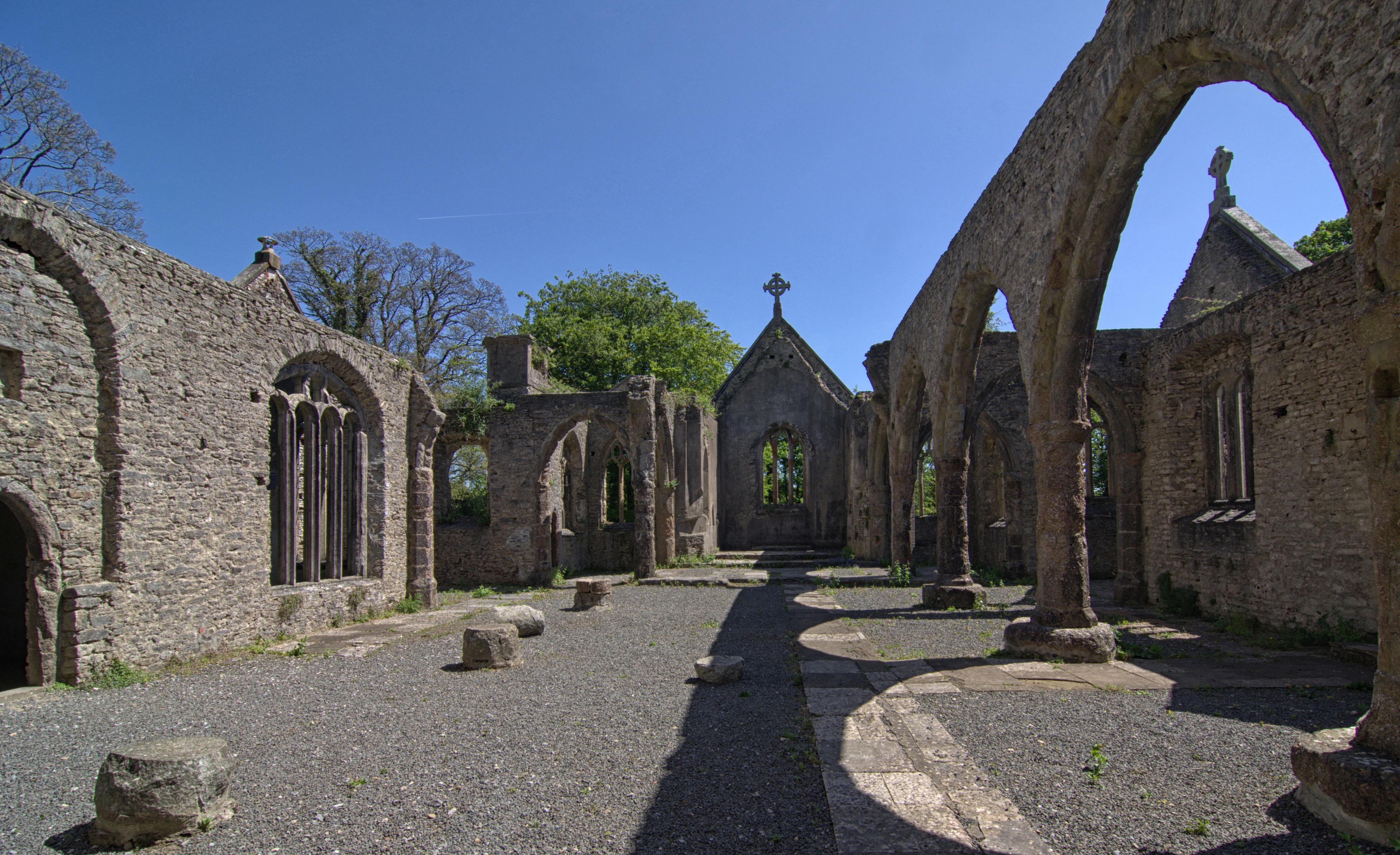 holytrinitychurchbuckfastleighruin Unique Devon Tours